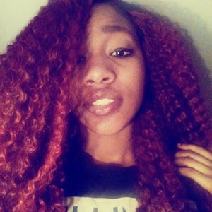 Meet your Posher, Leandreia